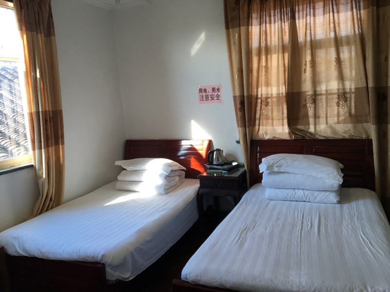 月亮湾农家乐标间