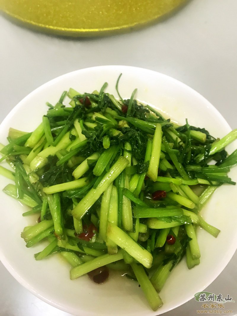 农家乐时令蒜苗
